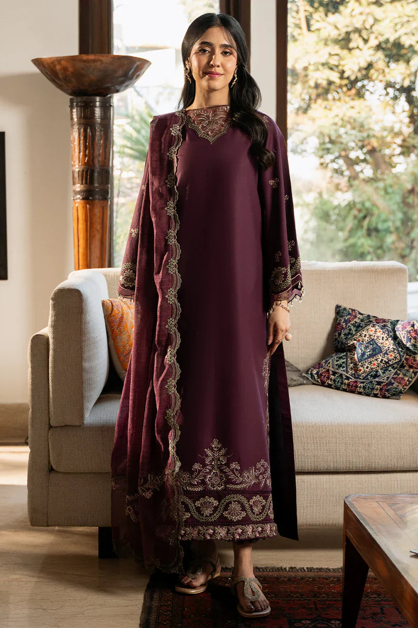 Izel 3PC Lawn Embroidered Suit | RCB-4504